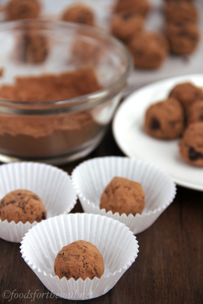 Blueberry Greek Yogurt Truffles Amy's Healthy Baking