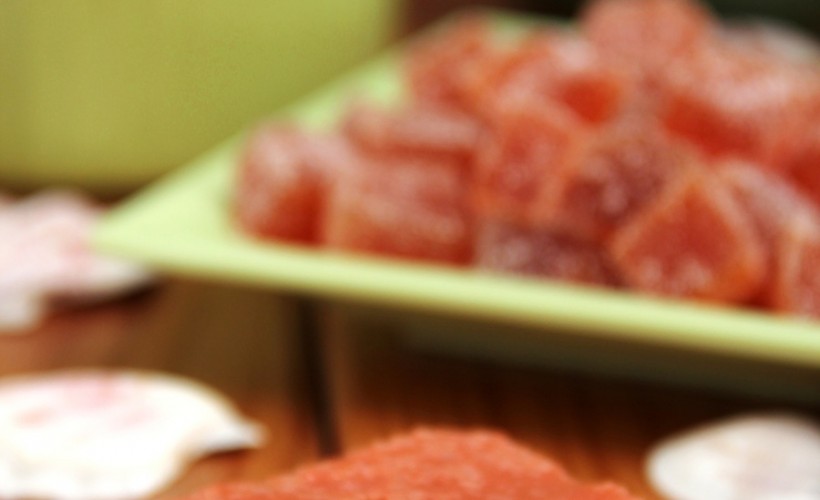guava bars with coconut crust