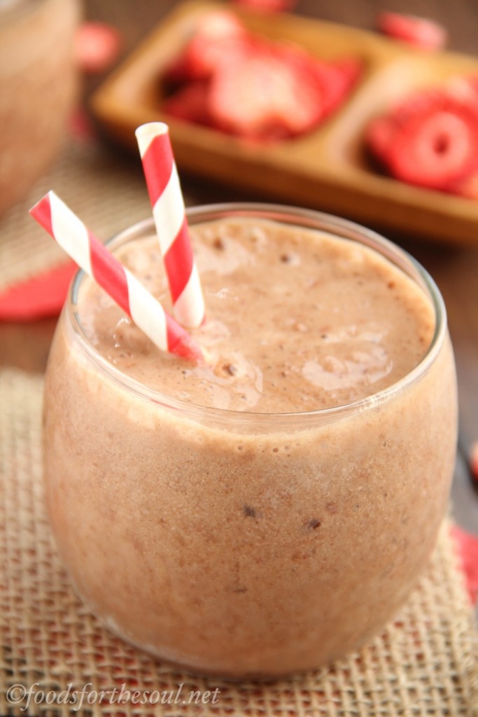Skinny Chocolate Covered Strawberry Frappé (McDonald's Copycat) Amy's