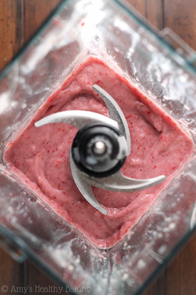 Berry Protein Smoothie (Jamba Juice Copycat) Amy's Healthy Baking