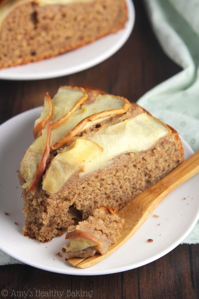 Healthy Cinnamon Apple Cake