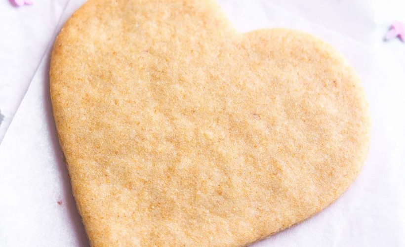 This is the BEST sugar cookie recipe! Perfectly soft with a sweet buttery flavor, these ultimate healthy sugar cookies are easy to make. They hold their shape & don’t spread either, so they’re great for decorating! These healthy cookies are clean eating with a gluten free option. This healthy baking recipe for cut out cookies is also perfect for Christmas & the holidays! These cut out sugar cookies will be one of your favorite healthy desserts!
