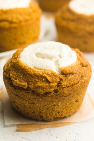 Healthy Pumpkin Cream Cheese Muffins (Starbucks Copycat)