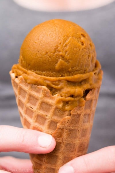 Healthy Pumpkin Spice Latte Ice Cream {Video Included!}
