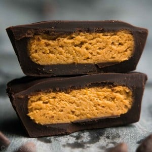 Healthy Pumpkin Spice Peanut Butter Cups - only 40 calories & INSANELY GOOD!! These homemade peanut butter cups are easy to make & WAY better than regular Reese's! The filling tastes like pumpkin pie! ♡ healthy pumpkin dessert low calorie. easy pumpkin desserts no bake. healthy pumpkin dessert no sugar. healthy pumpkin dessert vegan. pumpkin dessert recipes gluten free. healthy pumpkin dessert clean eating. pumpkin peanut butter cups homemade.