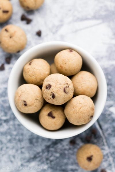 Healthy Flourless Chocolate Chip Cookie Dough Bites
